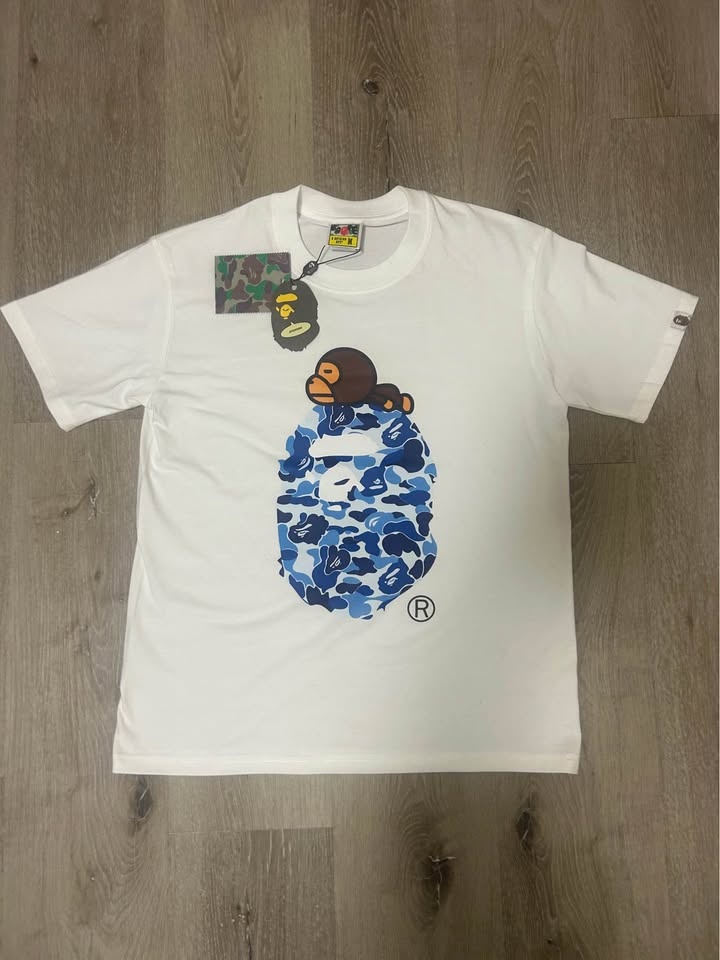 Bathing Ape Tee - Size M - photo 5