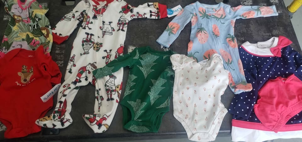 Baby Girls Clothing Bundle (20+ Items) - photo 4