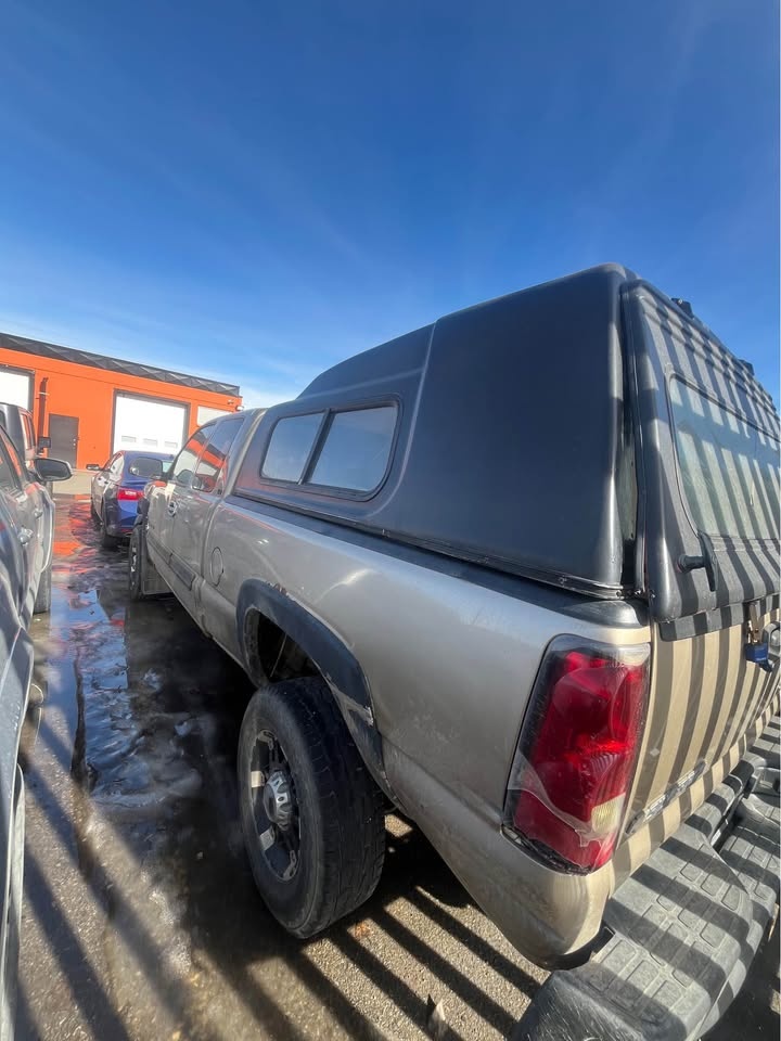 2004 Chevrolet 2500 HD Extended Cab - photo 4