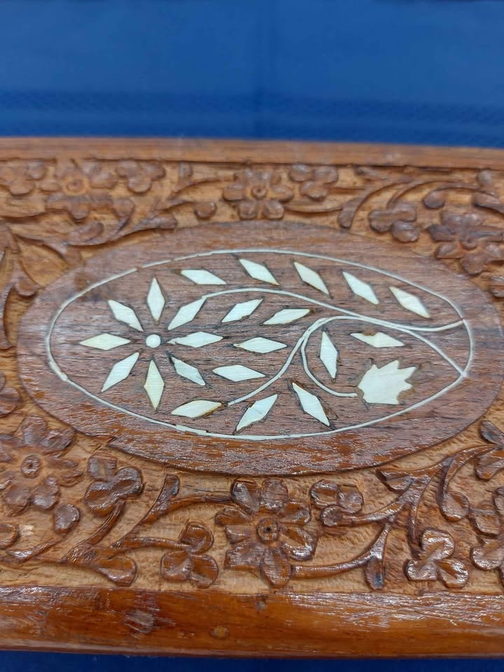 Vintage Inlay Wood Hand Carved Jewelry Box - photo 3