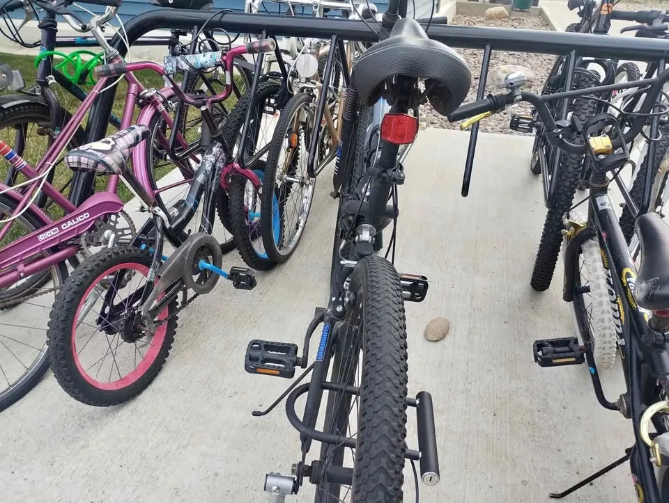 Bike 27 inch wheel thumbnail