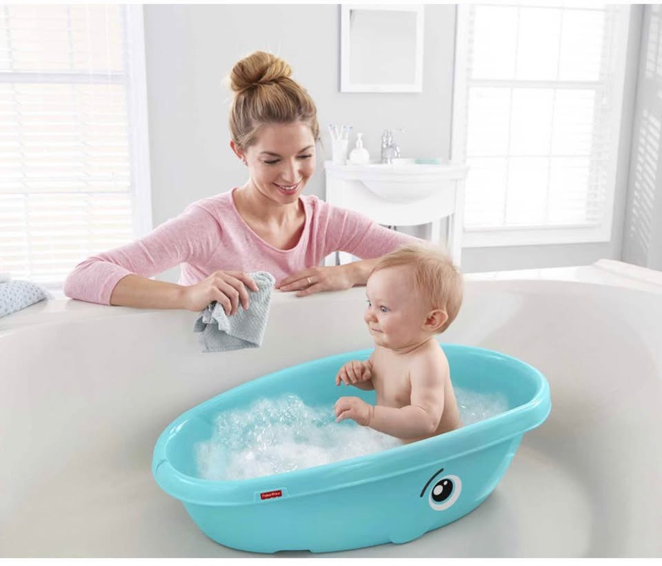 Fisher-Price Baby to Toddler Bath Whale Tub w/ Infant Seat - photo 2