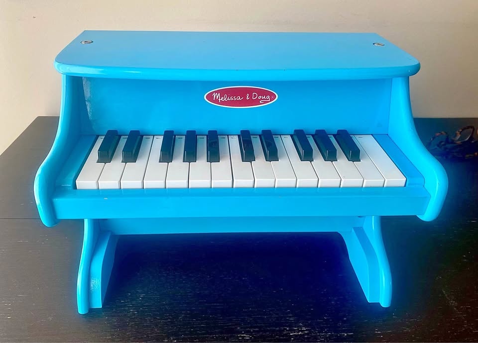 Melissa & Doug Blue Learn-To-Play Piano Toy