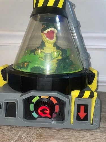 Beast Lab Carnage Croc Creator Incubator - Lights & Sound - photo 4