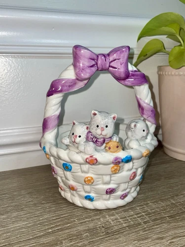 Vintage GAC Ceramic Easter Basket with 3 Kittens