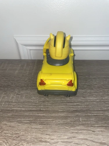 Transformers Pull Back Racers Bumblebee 6” 2022 Hasbro - photo 3