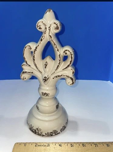 Vintage Shabby worn white decorative ceramic finial pedestal for