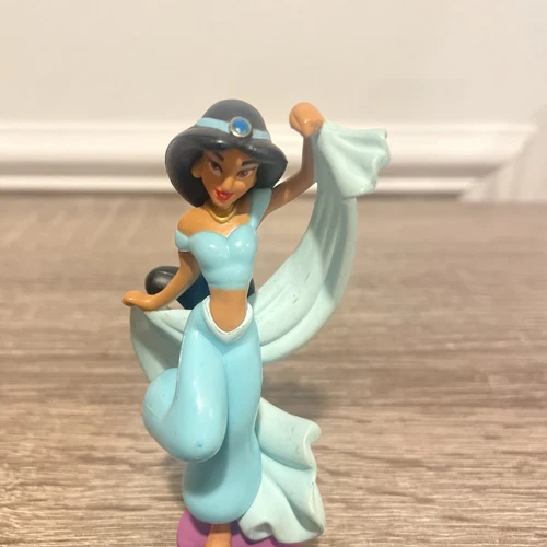 Disney's Aladdin Princess Jasmine Cake Topper 3.5"