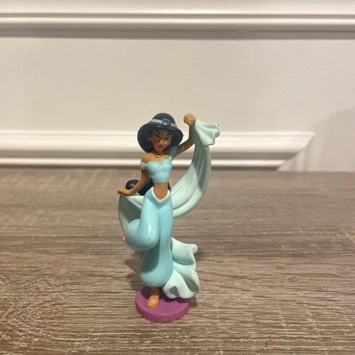 Disney's Aladdin Princess Jasmine Cake Topper 3.5" - photo 2