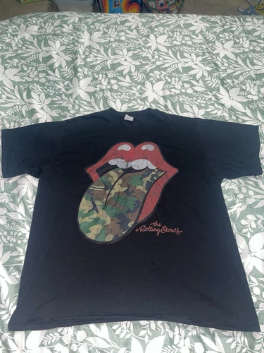 Rolling Stones Camouflage Tongue Concert Tshirt Short Sleeve 2XL