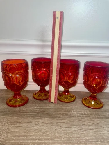 Vtg Set of 4 Amberina Moon & Stars Red Wine Goblets - photo 2