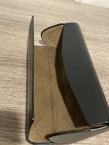 Burberry Black Leather Glasses Sunglasses Hard Shell Case (#5) - photo 2