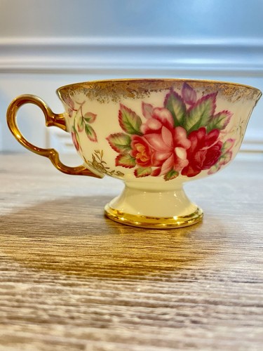 Beautiful Rose Lusterware Footed Tea Cup by Norleans - photo 5