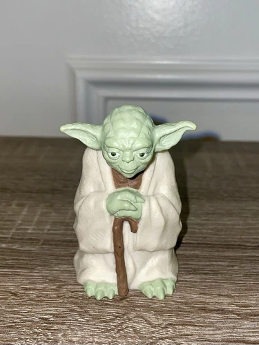 Vintage 1996 Applause Star Wars Yoda Figure (3")