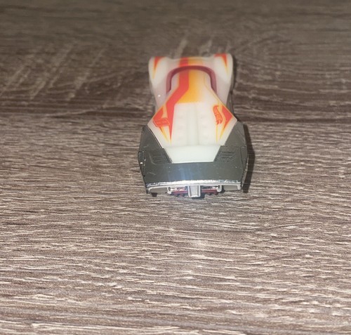 Hot Wheels 1:64 Mars Perseverance Rover Diecast Vehicle (#6) - photo 3