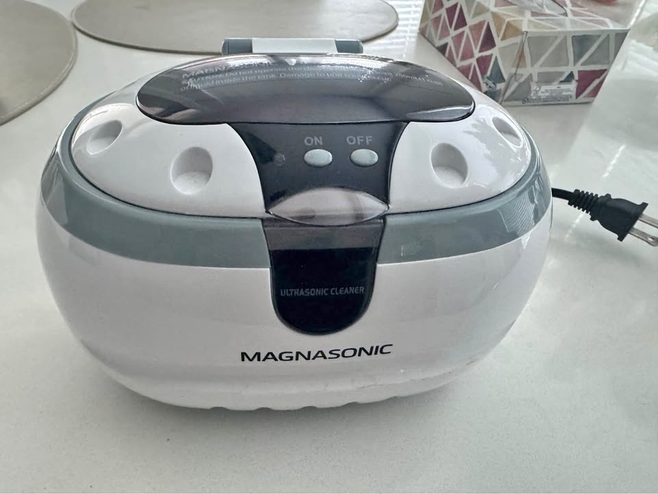Magnasonic Ultrasonic Cleaner for Jewelry & Eye Glasses