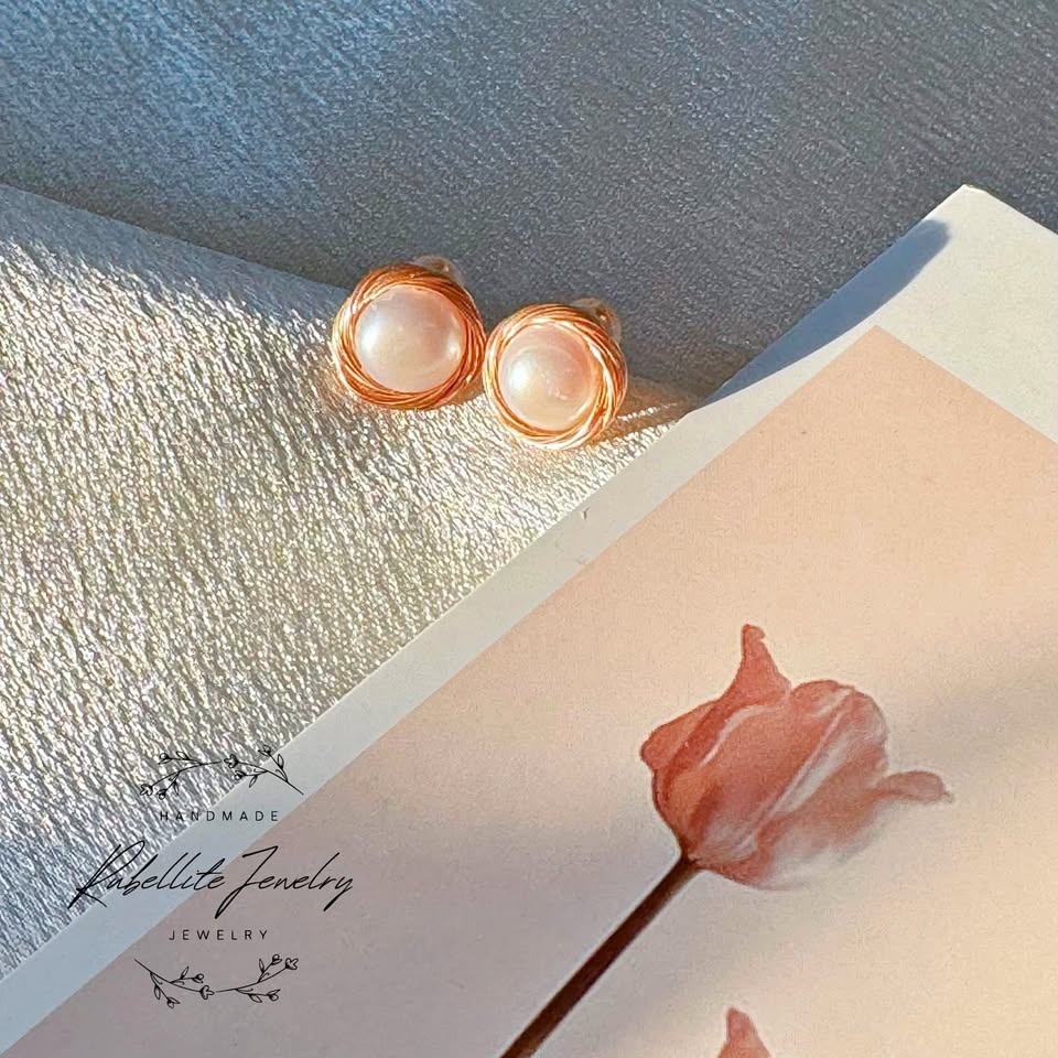 Gold Wire-wrapped Freshwater Pearl Earrings Handmade