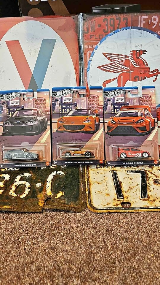 Hot Wheels Silver Series Compact Kings Set of 3