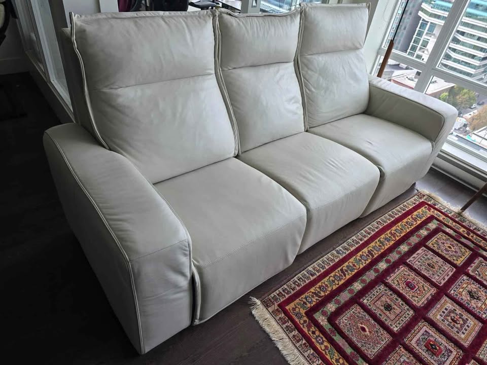 Leather Recliner Sofa