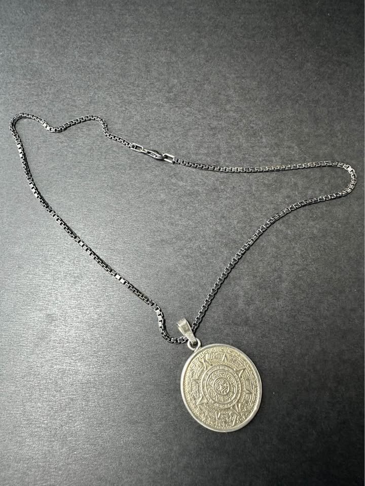 925 Silver Aztec Calendar Pendant Necklace - photo 2