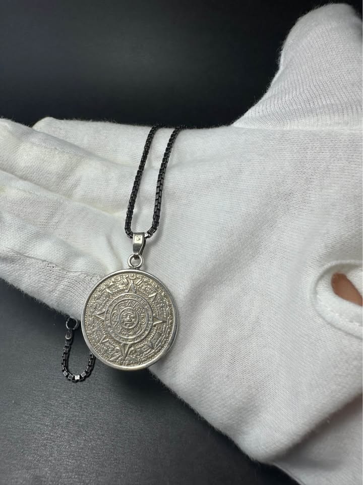 925 Silver Aztec Calendar Pendant Necklace - photo 4