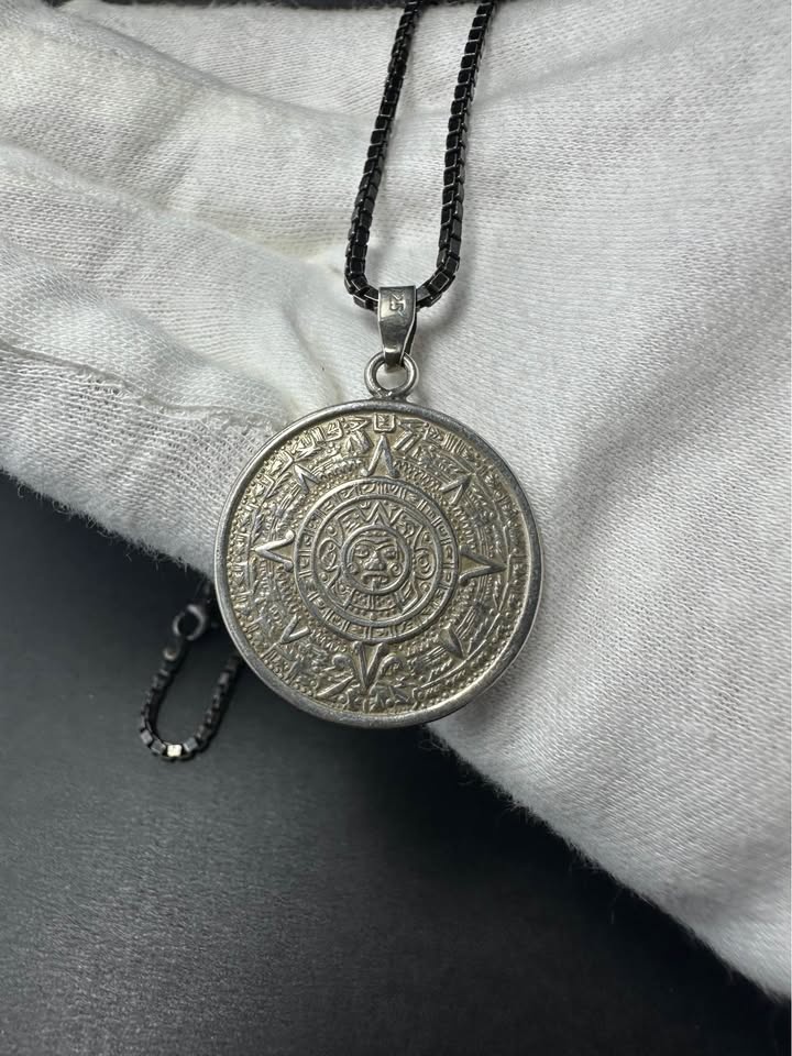 925 Silver Aztec Calendar Pendant Necklace - photo 5