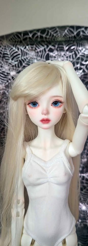 Celia 1/4 BJD Doll - Glam Face Up, Box, COA