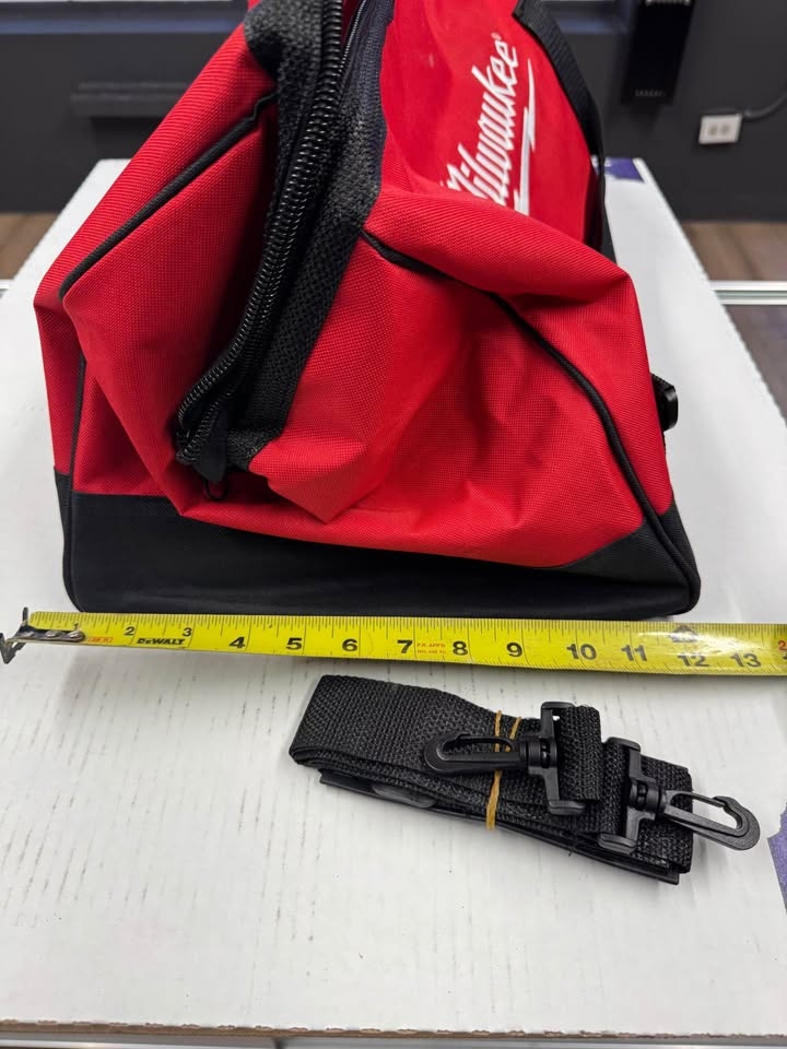 Milwaukee Tool Bag XL - photo 2