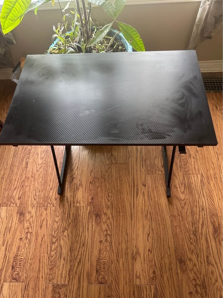 Black Gaming Desk 32" x 20" - photo 3
