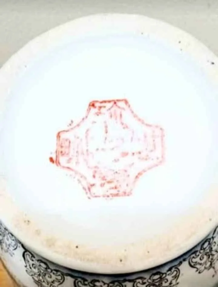 Meiji Chinese Porcelain Vase image indicator(8)