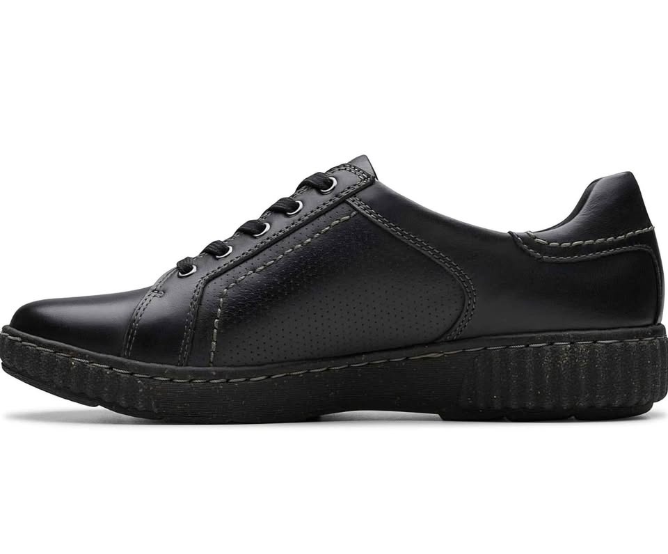 Clarks Womens Caroline Janna Sneaker US 6.5W - photo 4