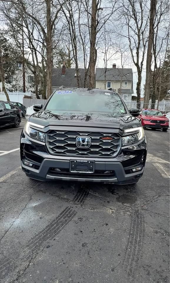 2023 Honda Passport TrailSport SUV 4D