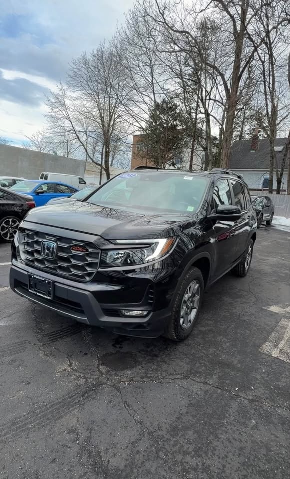 2023 Honda Passport TrailSport SUV 4D - photo 2