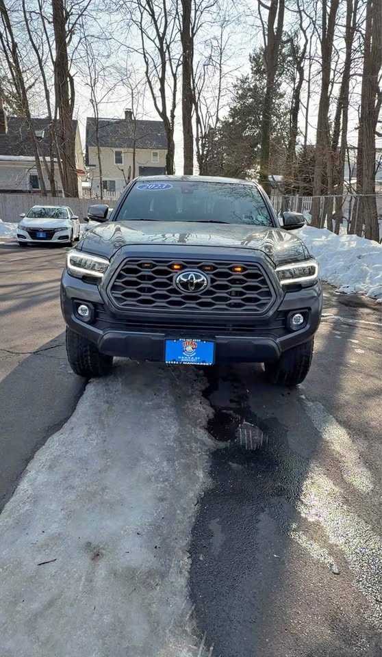 2023 Toyota Tacoma TRD Off-Road Pickup 4D
