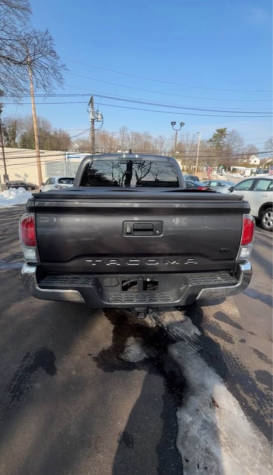 2023 Toyota Tacoma TRD Off-Road Pickup 4D - photo 4
