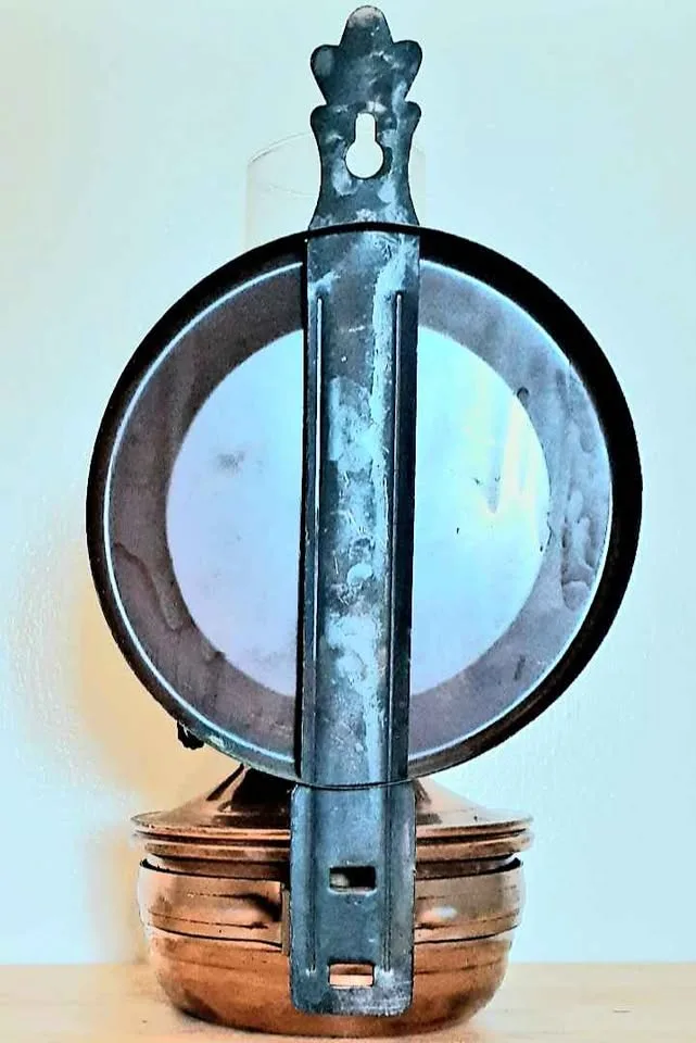 Vtg. Lamplight Farms Oil Lamp image indicator(5)