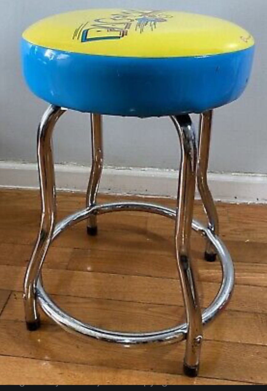 2 Arcade 1up PAC-MAN Stools for $100