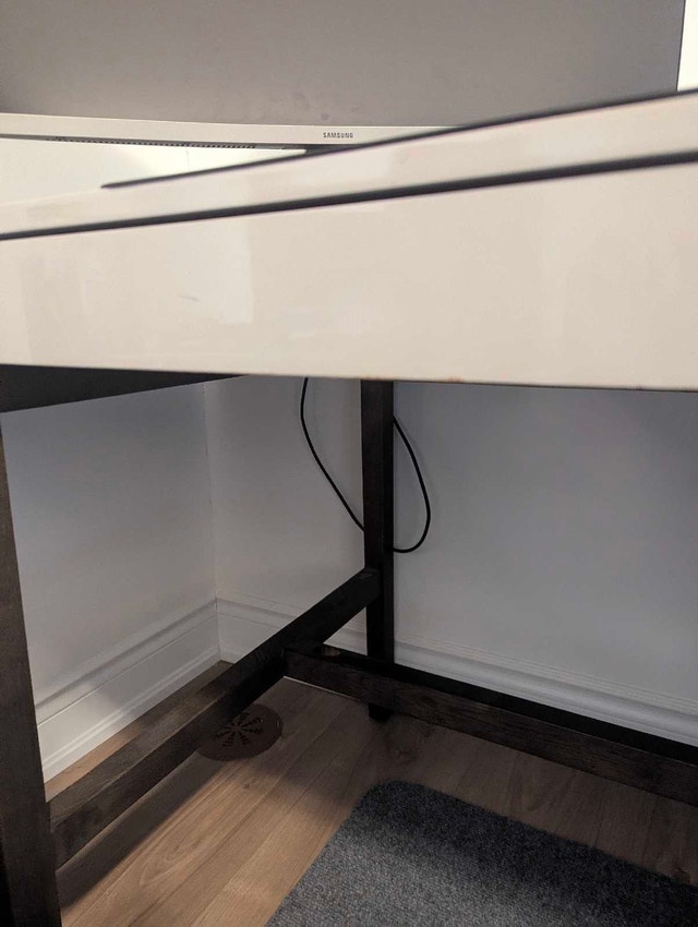 Office desk with three drawers - photo 3