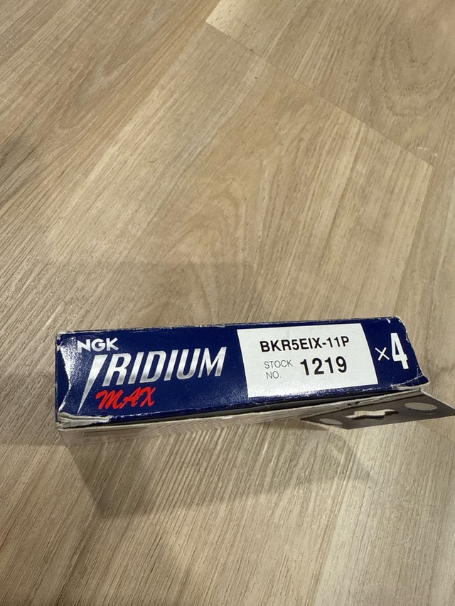 NGK Iridium Spark Plugs BKR5EIX-11P (4 Pack) - photo 3