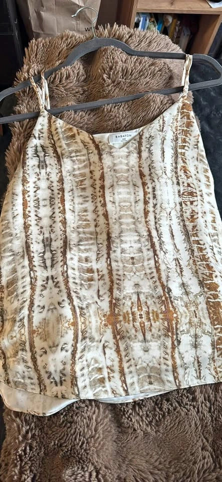 Babaton blouse