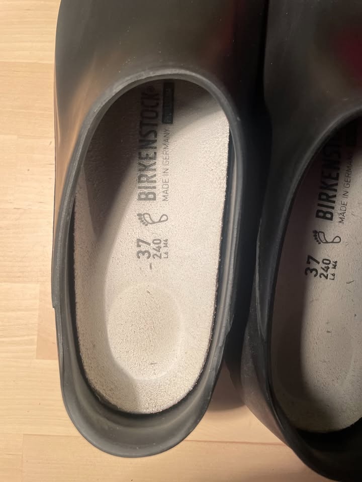 Birkenstock A630 PU Clogs Size 37 (Runs Large) - photo 2