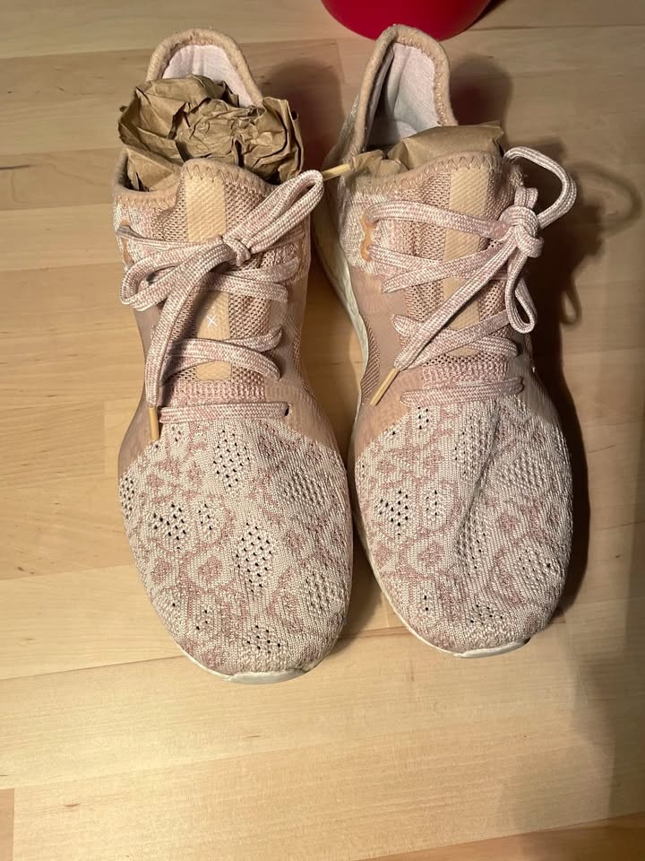 Adidas Women's Pureboost X Element Running Shoes Sz 9.5