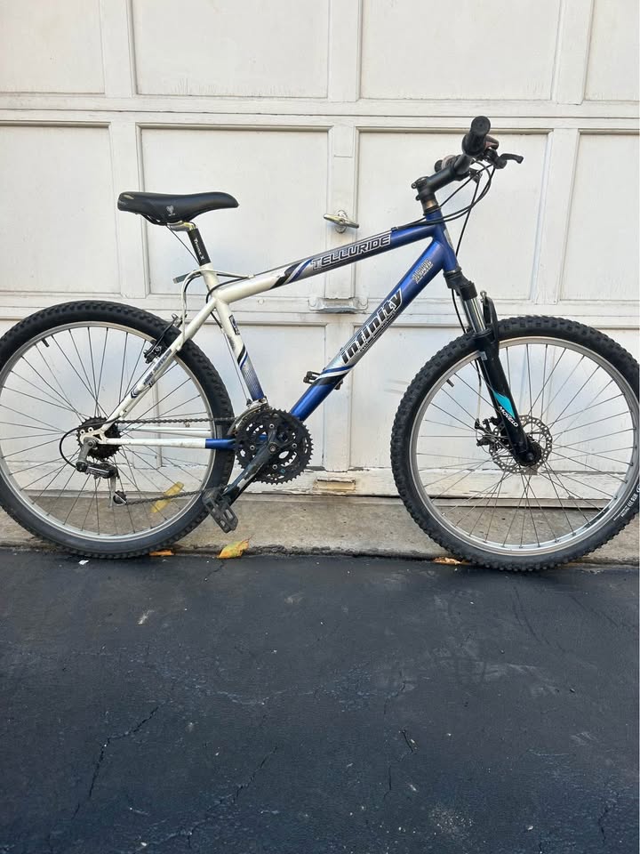 Infinity Telluride Bike 21-Speed Front Disc 26" Wheels - photo 5