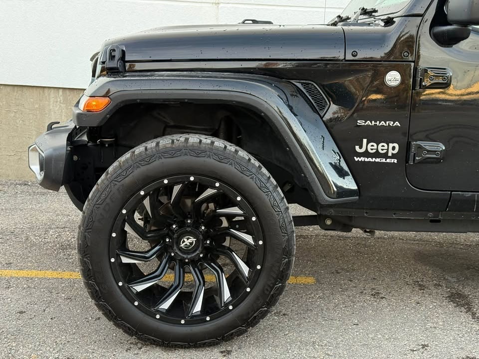 2023 Jeep Wrangler - photo 3