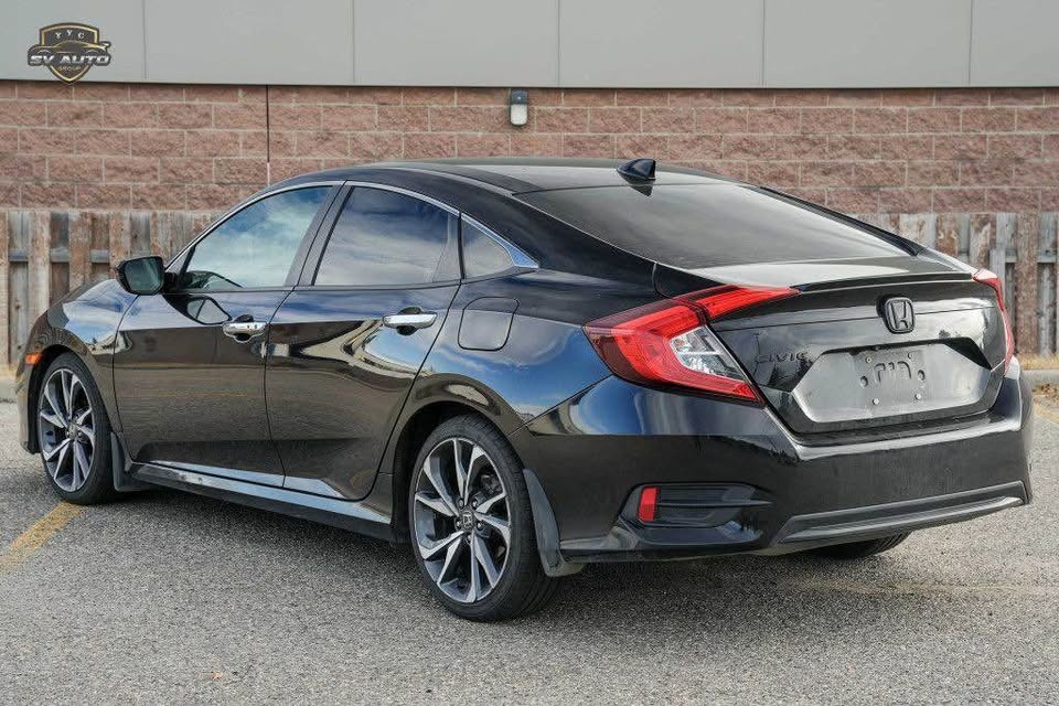 2019 Honda Civic Touring - photo 5
