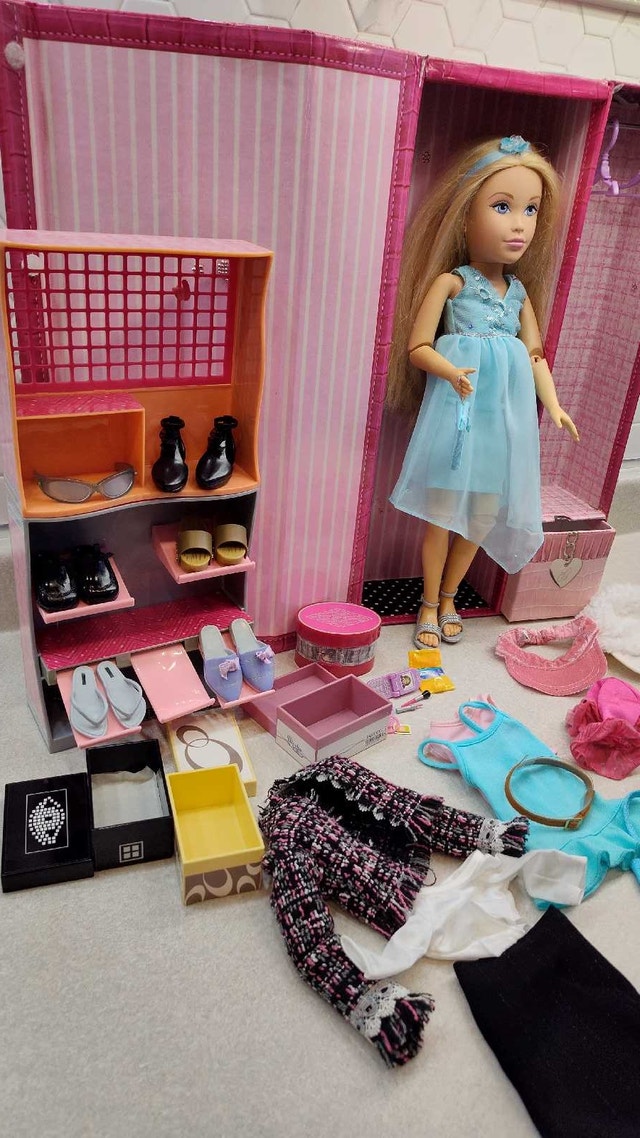 Teen Trends Gabby Fashion Clothes Closet 17" - photo 5