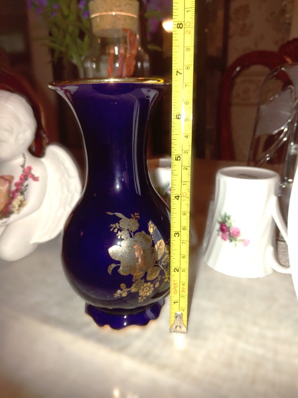 Vintage Chilean Cobalt Blue & Gold Vase - photo 2