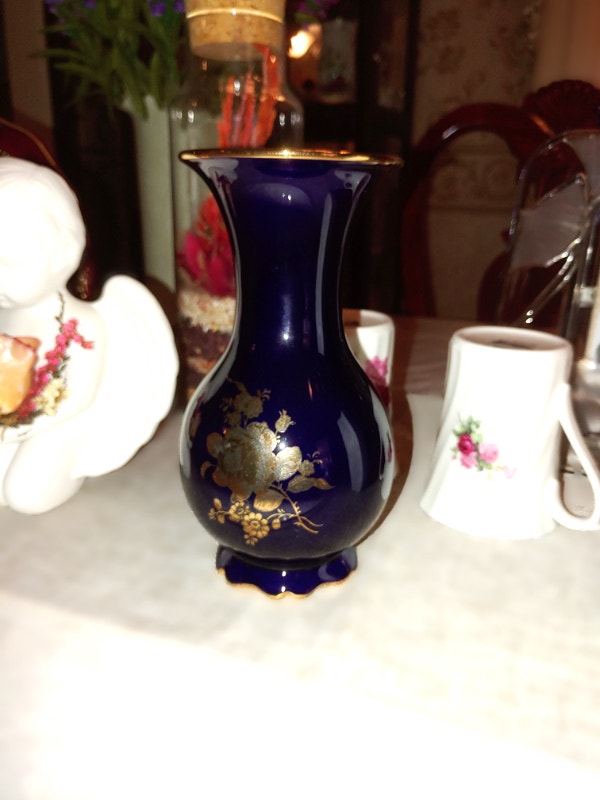 Vintage Chilean Cobalt Blue & Gold Vase - photo 4