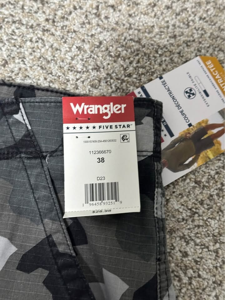 CARGO SHORTS (Wrangler) - photo 2