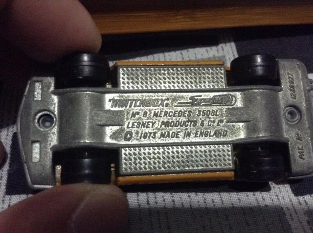 Vintage Lesney Matchbox Mercedes Benz 350SL - Made in England - photo 2